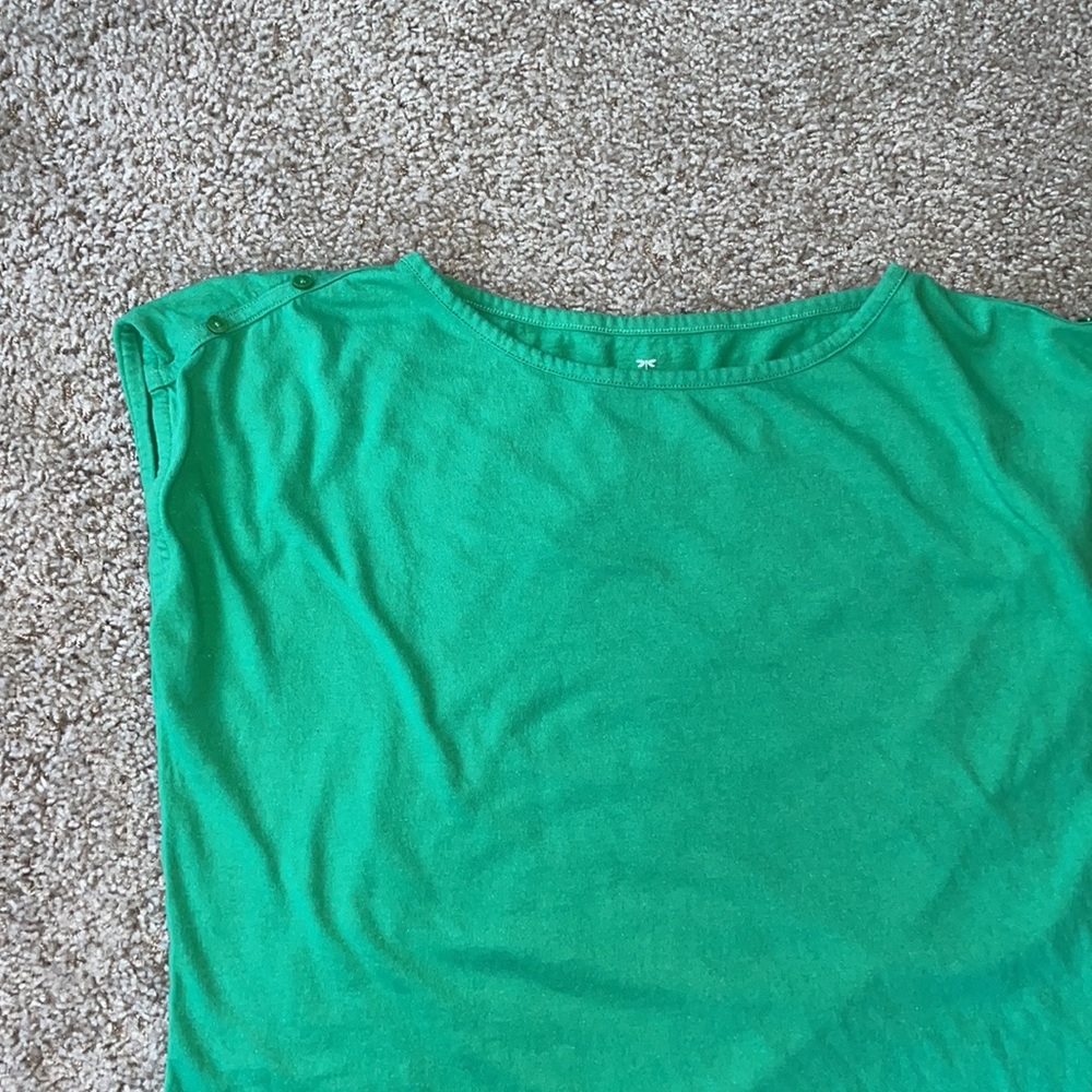 Talbots 60% cotton sleeveless women’s tee - size M